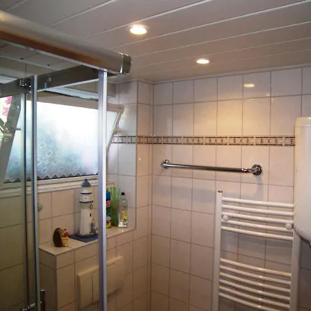 Goetze Petra Apartment